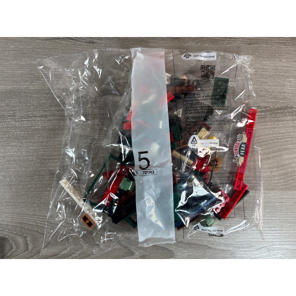 LEGO Ideas Friends Central Perk 21319 Bag 5 Ross and Phoebe Buffay Minifigure